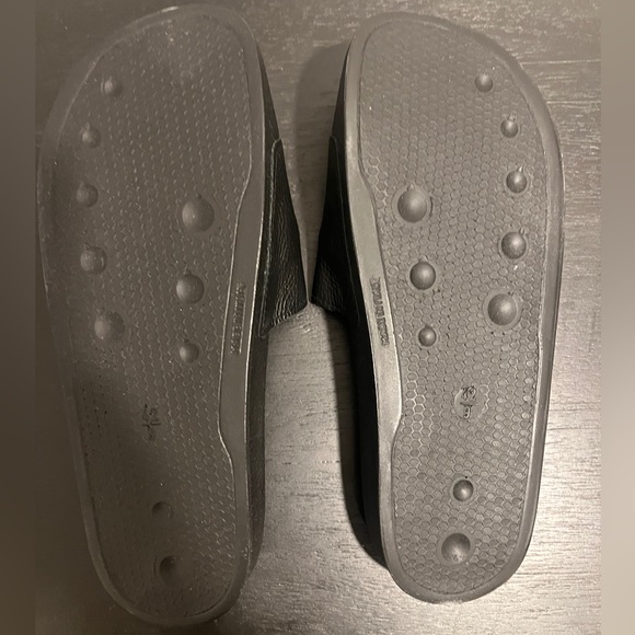 COPY - Valentino slides - never worn Size 9 - Picture 2 of 7